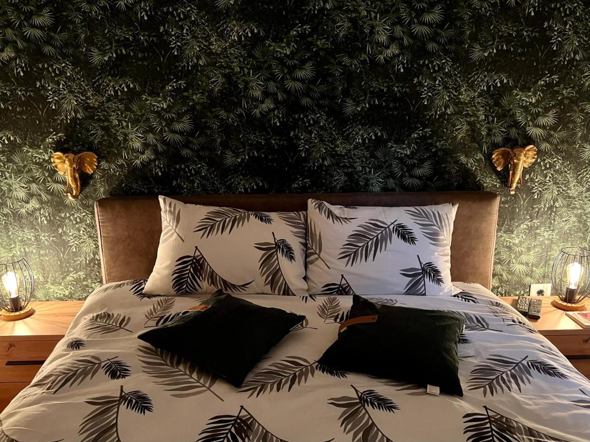 Jungle Lux Apartment Čačak Kültér fotó