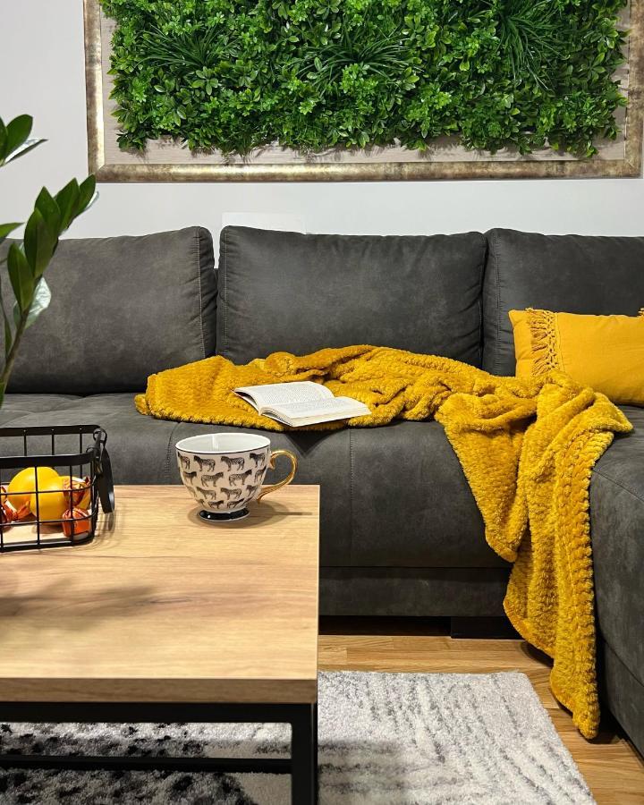 Jungle Lux Apartment Čačak Kültér fotó