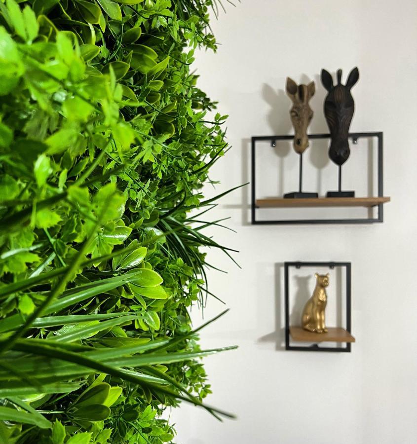 Jungle Lux Apartment Čačak Kültér fotó
